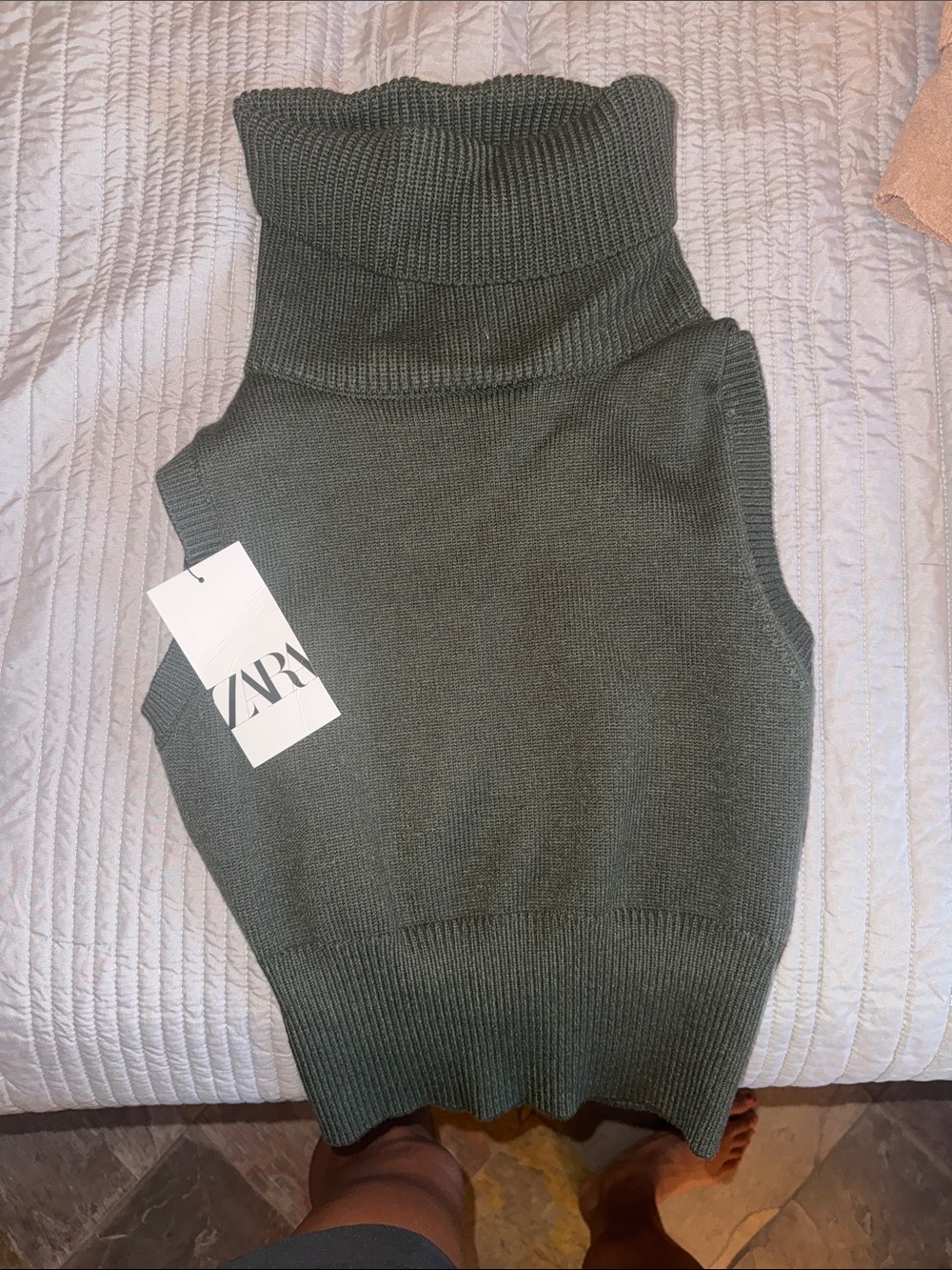 ZARA Olive Sleeveless Turtleneck Knit Vest